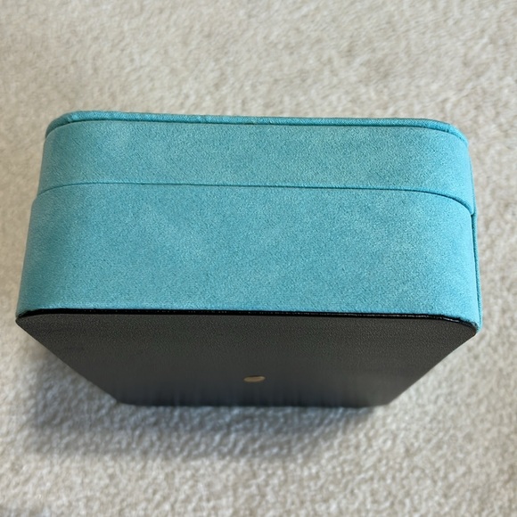 MELE & Co. Jewelry box NWT - Picture 6 of 9